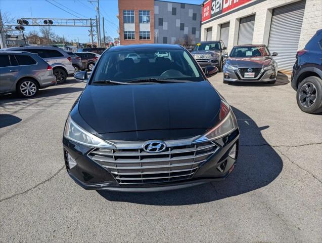 2019 Hyundai Elantra SE