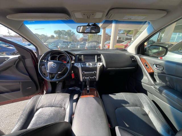 2010 Nissan Murano LE