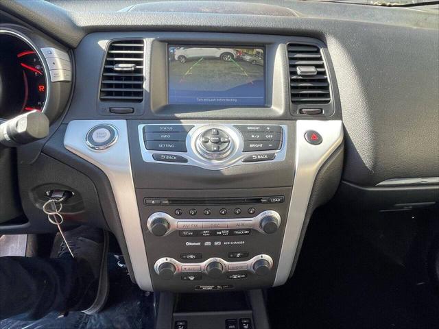 2010 Nissan Murano LE
