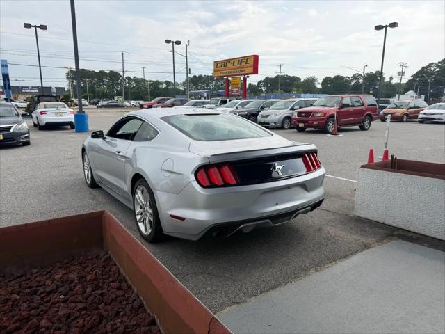 2017 Ford Mustang EcoBoost