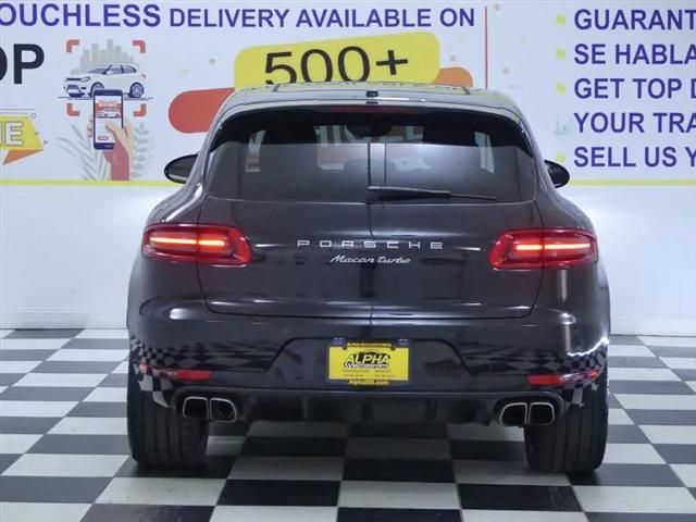 2018 Porsche Macan Turbo