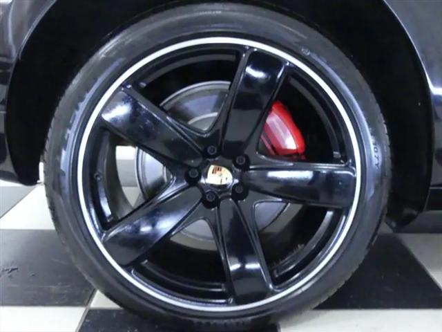 2018 Porsche Macan Turbo