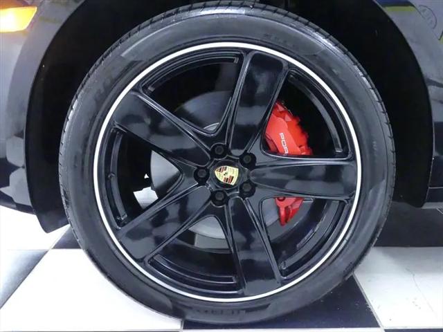 2018 Porsche Macan Turbo