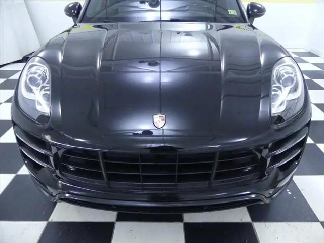 2018 Porsche Macan Turbo