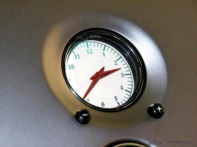 2003 Aston Martin Vanquish V12