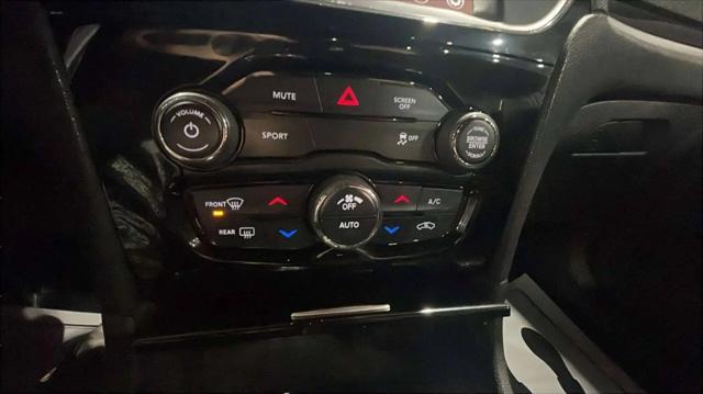 2018 Chrysler 300 S