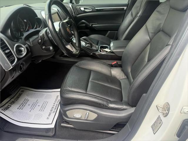 2016 Porsche Cayenne AWD 4dr