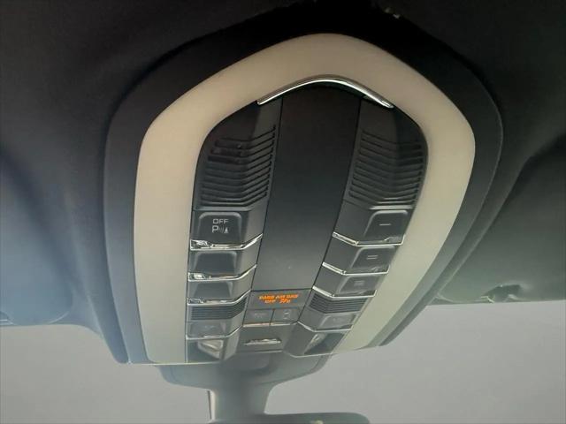 2016 Porsche Cayenne AWD 4dr