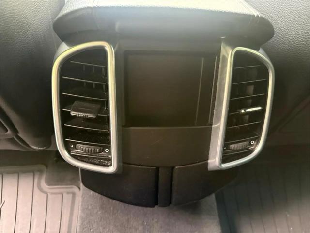 2016 Porsche Cayenne AWD 4dr
