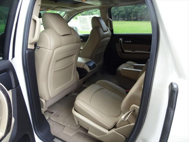 2011 GMC Acadia Denali
