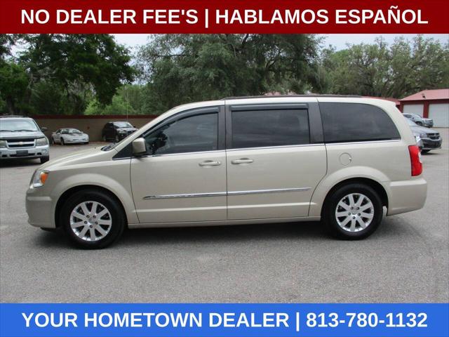 2015 Chrysler Town & Country Touring for sale in Zephyrhills, FL