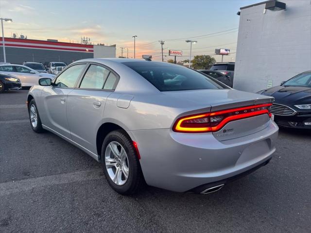 2022 Dodge Charger SXT RWD
