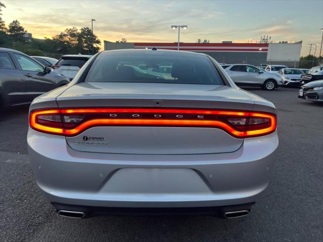 2022 Dodge Charger SXT RWD