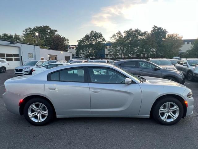 2022 Dodge Charger SXT RWD