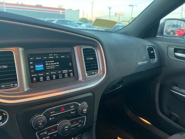 2022 Dodge Charger SXT RWD