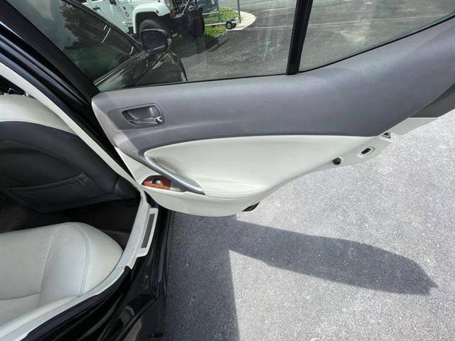 2012 Lexus IS 250 4dr Sport Sdn Auto AWD