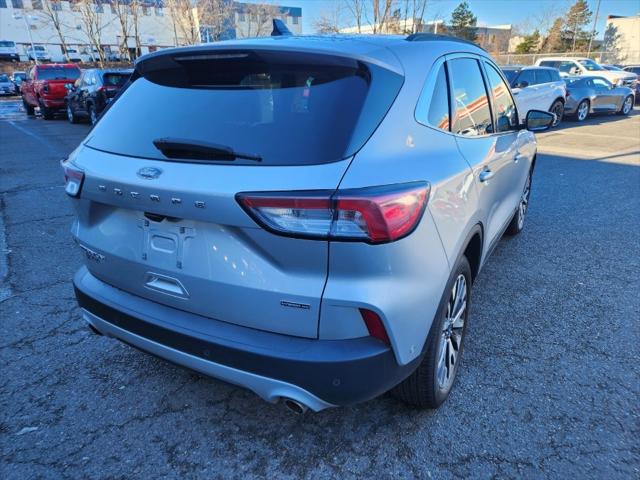 2020 Ford Escape Titanium Hybrid