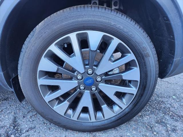 2020 Ford Escape Titanium Hybrid