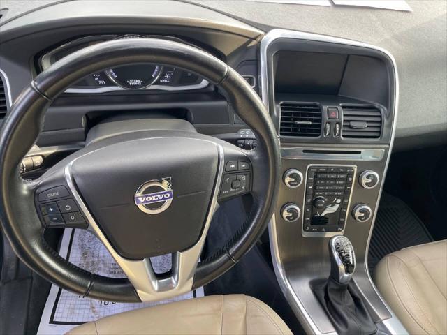 2016 Volvo XC60 T5 Drive-E Premier
