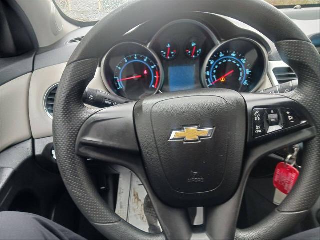 2014 Chevrolet Cruze LS Auto