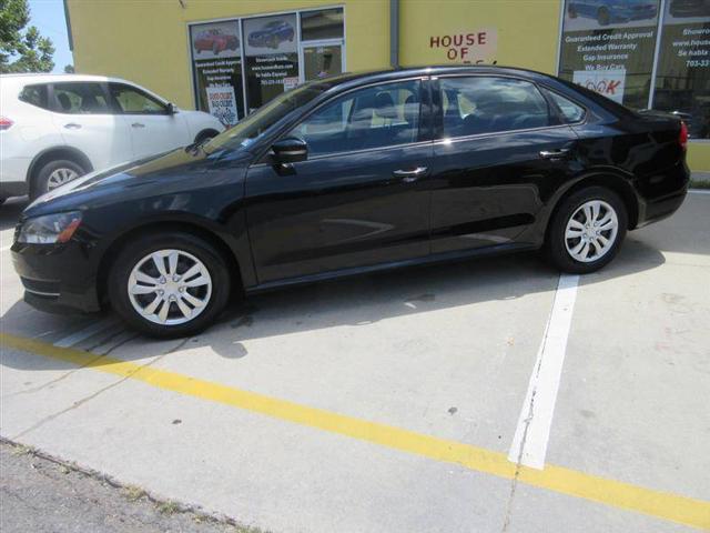 2014 Volkswagen Passat 1.8T S