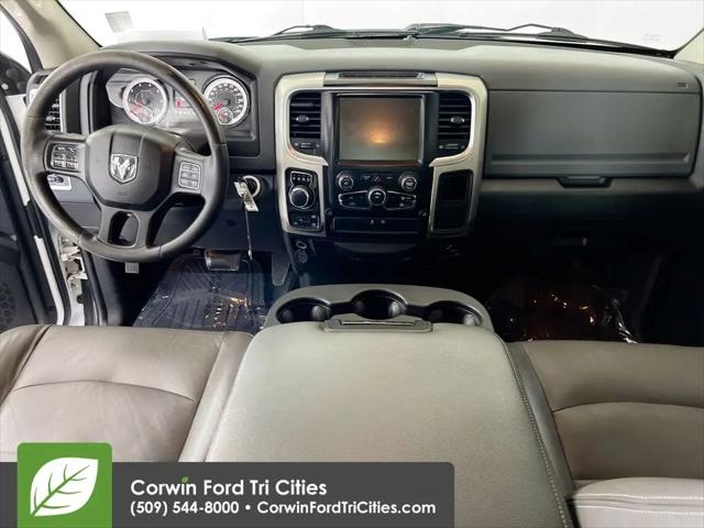 2016 Ram 1500 SLT