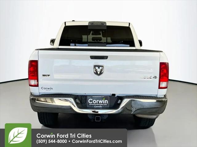 2016 Ram 1500 SLT