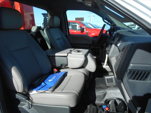 2022 Ford F-550 XL