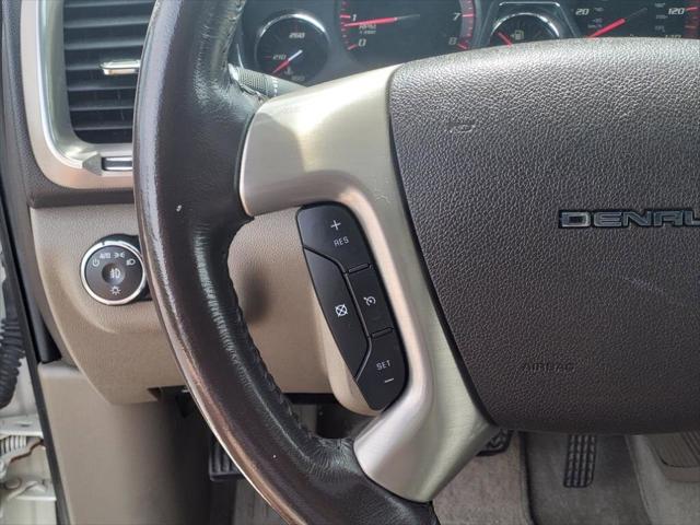 Used 2014 GMC Acadia For Sale in Beardstown, IL