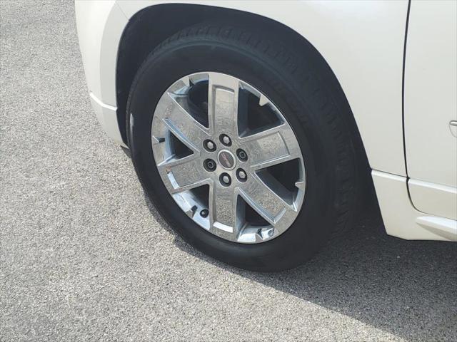 Used 2014 GMC Acadia For Sale in Beardstown, IL