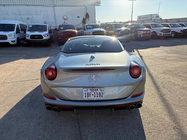 2016 Ferrari California T