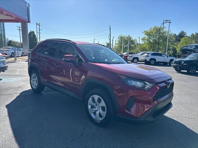 2019 Toyota RAV4 LE