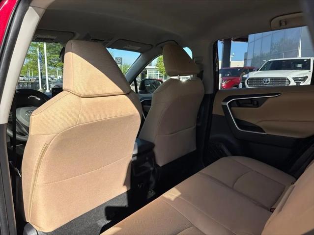 2019 Toyota RAV4 LE