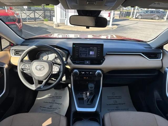 2019 Toyota RAV4 LE