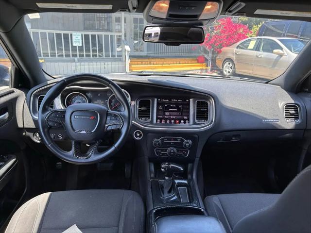 2017 Dodge Charger SXT RWD