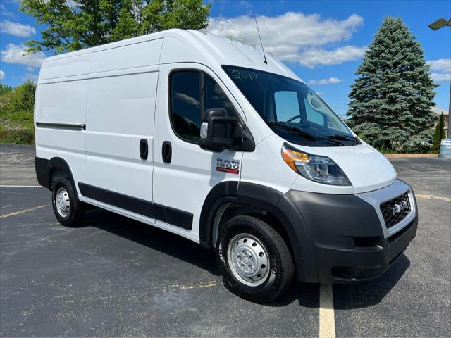 2019 RAM ProMaster 1500 Cargo Van High Roof 136 WB 2