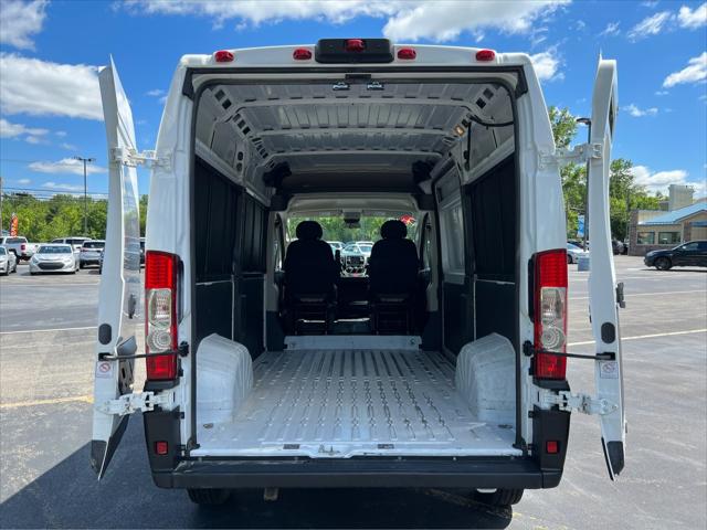 2019 RAM ProMaster 1500 Cargo Van High Roof 136 WB 25