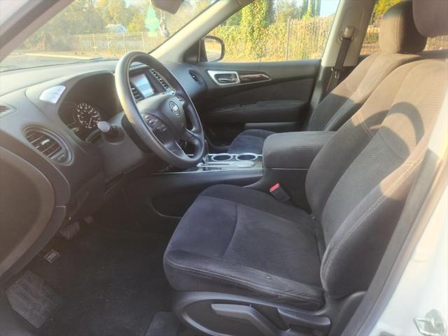 2013 Nissan Pathfinder S