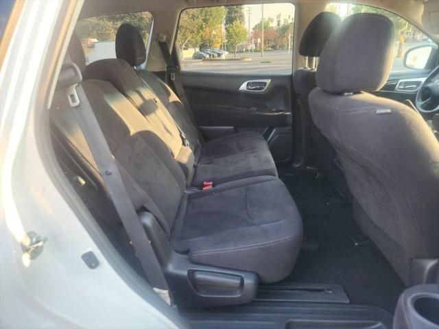 2013 Nissan Pathfinder S