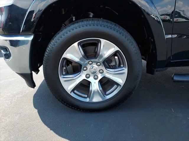 2020 Ram 1500 Laramie Crew Cab 4x4 57 Box