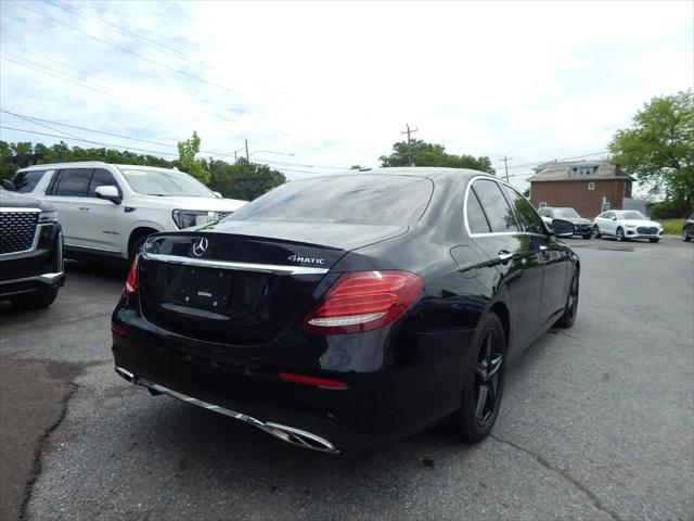 2017 Mercedes-Benz E-CLASS E 300 E 300