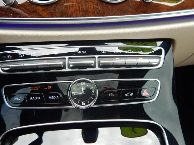 2017 Mercedes-Benz E-CLASS E 300 E 300