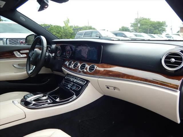 2017 Mercedes-Benz E-CLASS E 300 E 300
