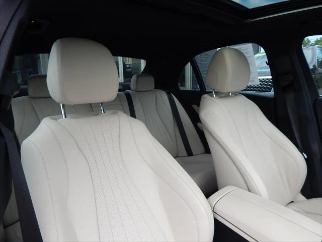 2017 Mercedes-Benz E-CLASS E 300 E 300