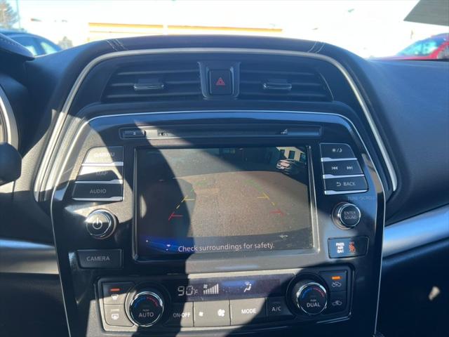 2021 Nissan Maxima SV Xtronic CVT