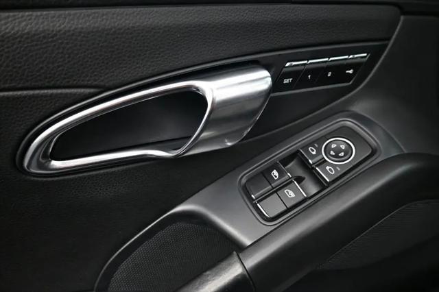 2016 Porsche Boxster Standard