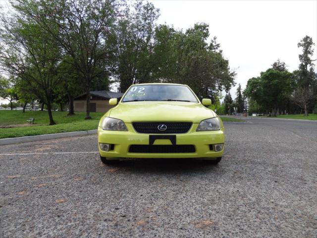 2002 Lexus IS 300 Base 4dr Sedan