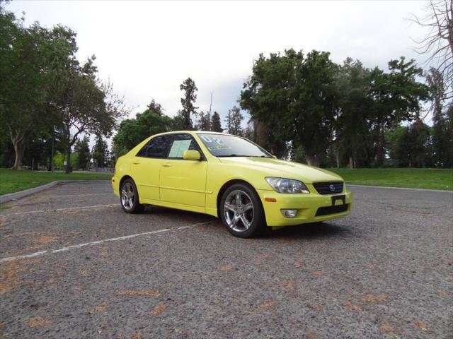 2002 Lexus IS 300 Base 4dr Sedan
