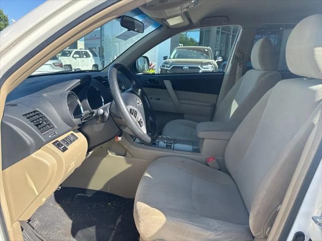 2013 Toyota Highlander Base Plus V6