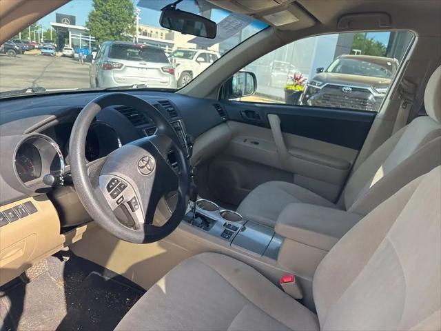 2013 Toyota Highlander Base Plus V6